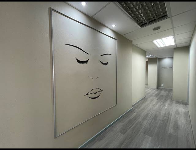 265M² OFFICE TO LET IN BRYANSTON